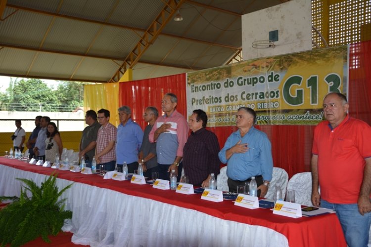 Baixa Grande do Ribeiro sedia encontro dos municípios do G13