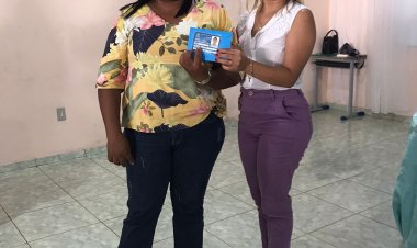 Cerimônia de entrega das carteirinhas do passe livre intermunicipal para pessoas com deficiência