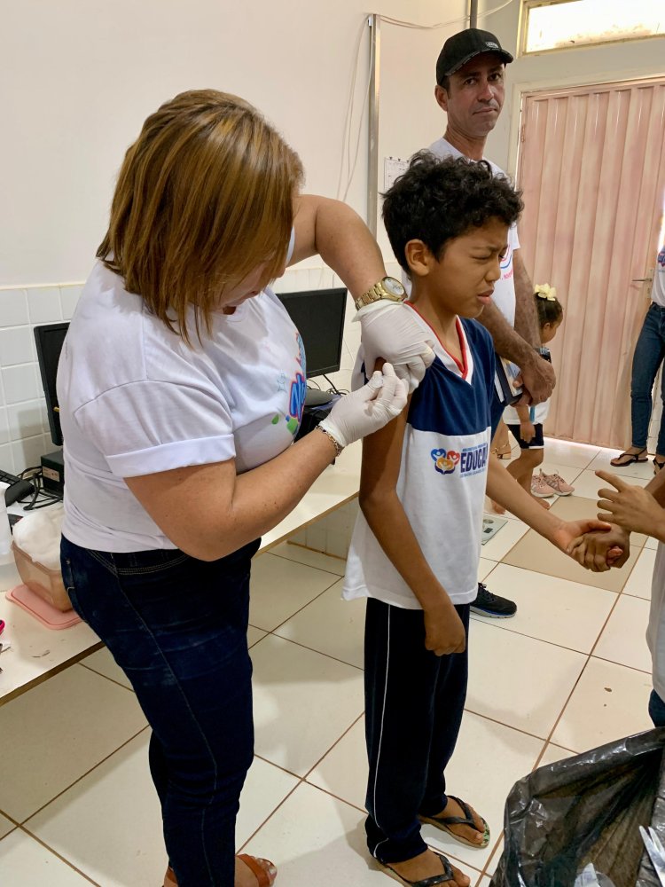 Secretaria Municipal de Saúde, segue empenhada na Campanha de vacinação na Escola