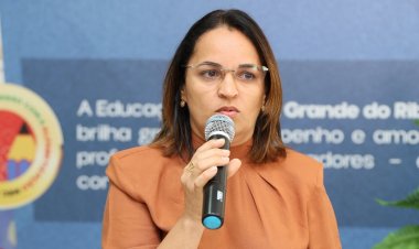 SECRETÁRIA DA EDUCAÇÃO RITA RODRIGUES PROMOVE UM DELICIOSO CAFÉ DA MANHA PARA COMEMORAR OS ÍNDICES E CONQUISTAS NA EDUCAÇÃO DE BAIXA GRANDE DO RIBEIRO