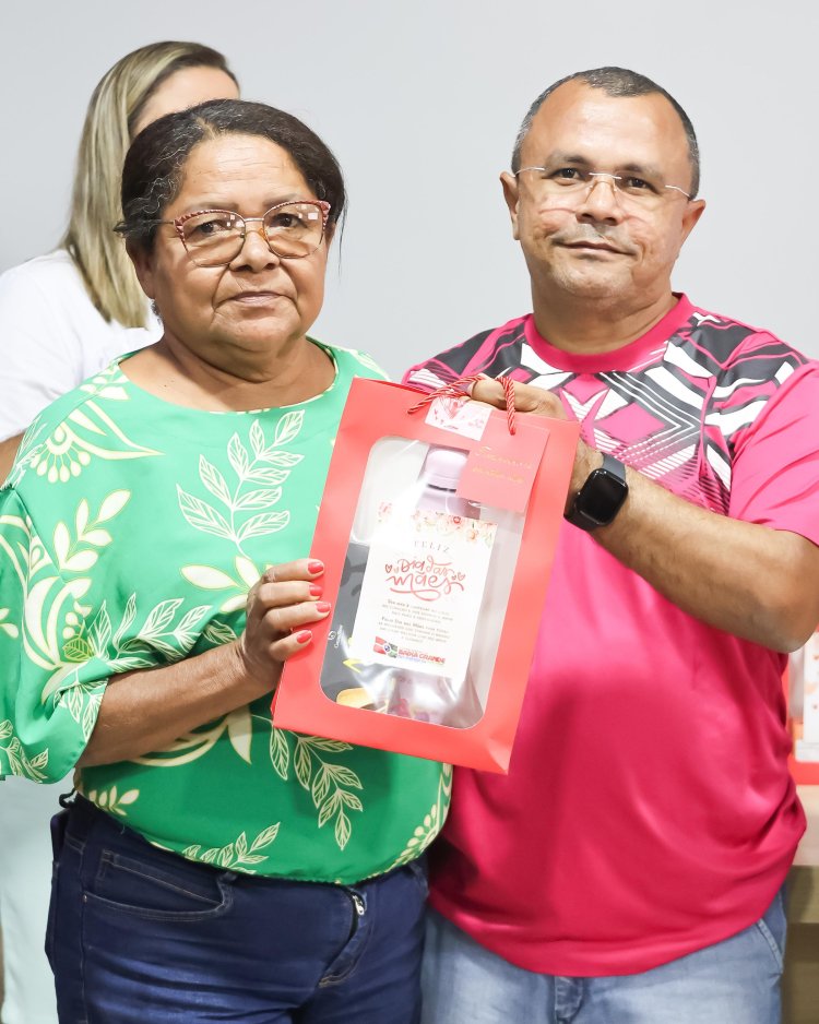 Homenagem Especial pelo Dia das Mães às Colaboradoras