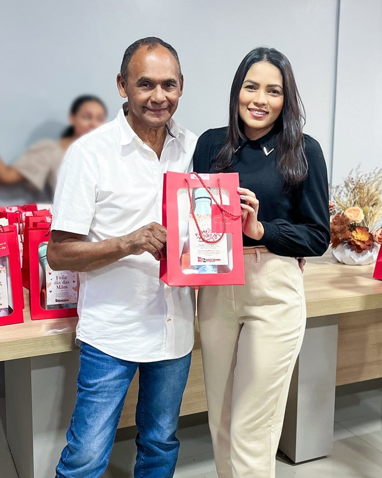 Homenagem Especial pelo Dia das Mães às Colaboradoras