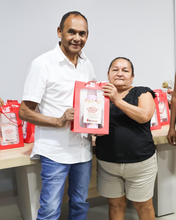 Homenagem Especial pelo Dia das Mães às Colaboradoras