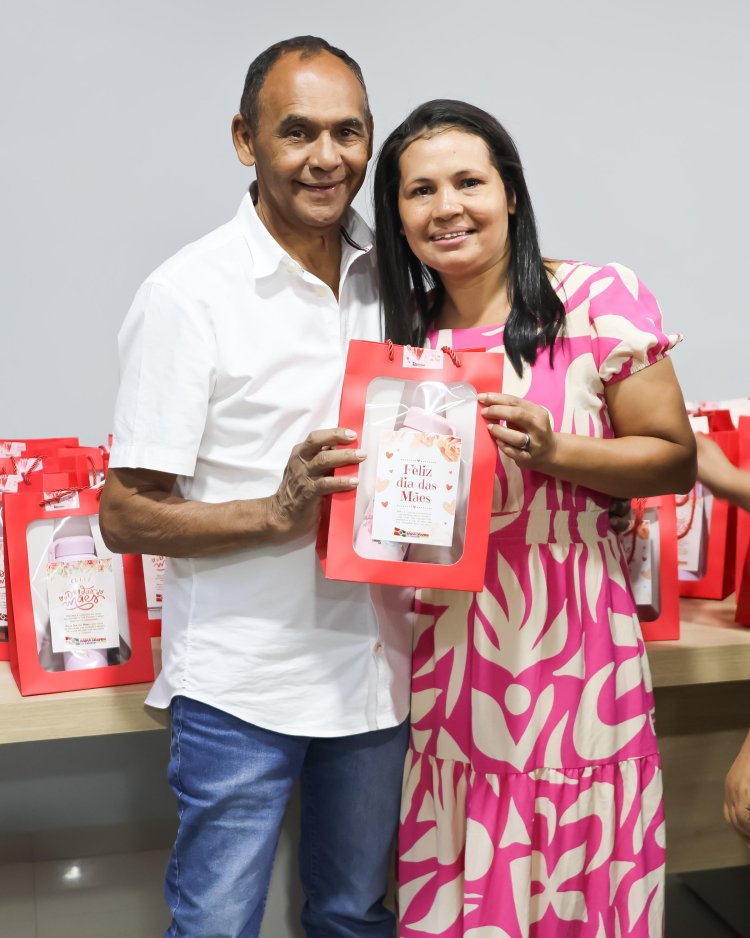 Homenagem Especial pelo Dia das Mães às Colaboradoras