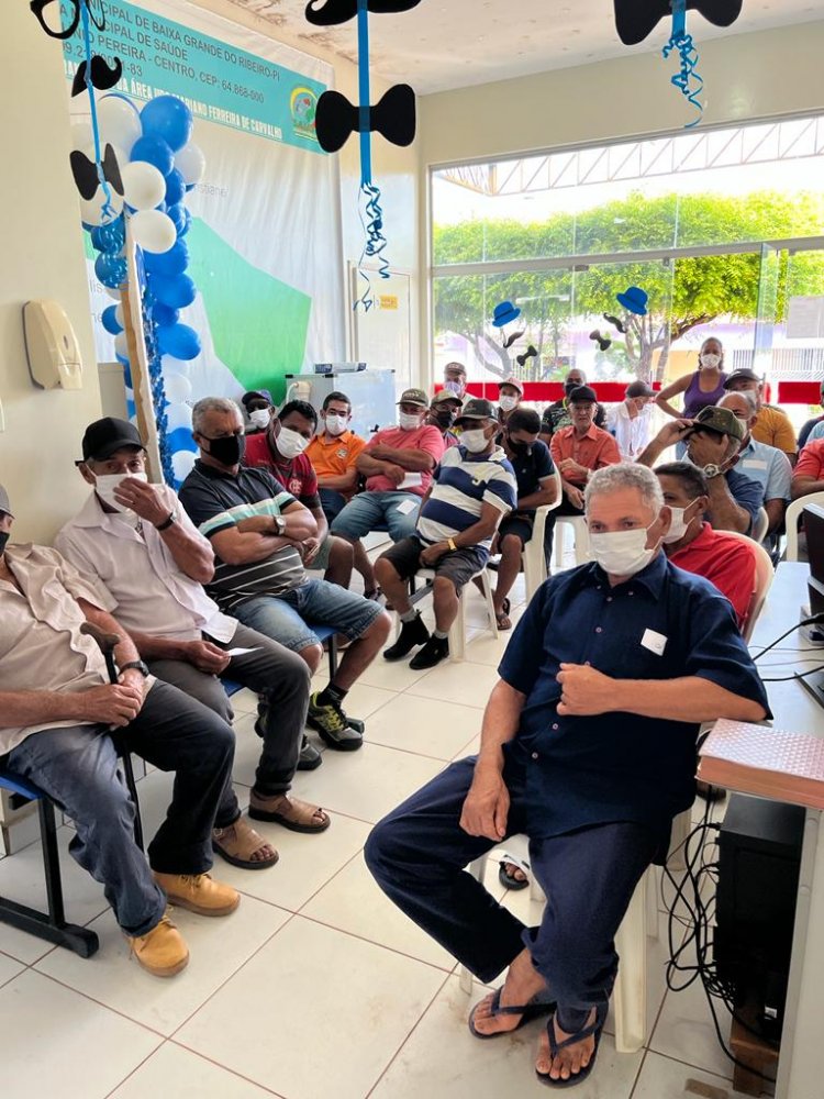 NOVEMBRO AZUL: MES DA CONSCIENTIZAÇÃO SOBRE A SAÚDE DO HOMEM