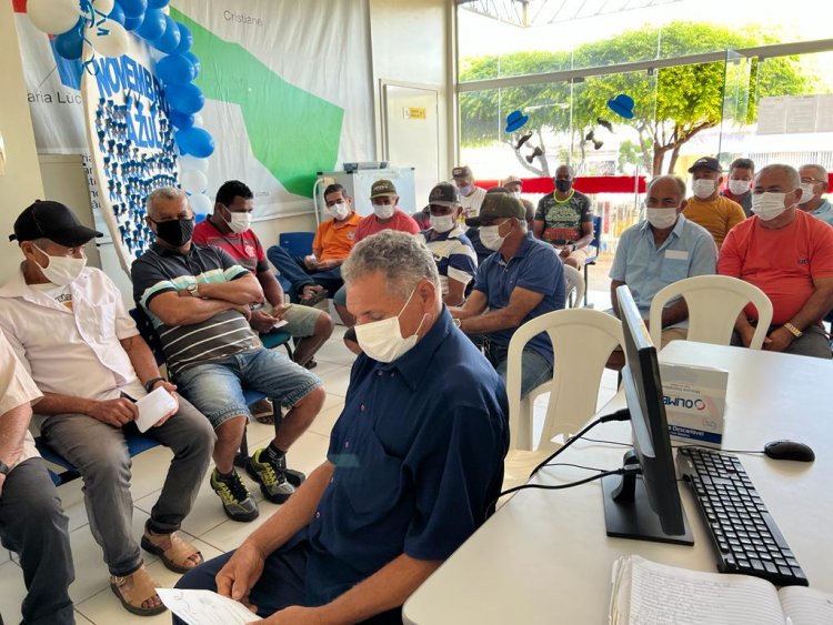 NOVEMBRO AZUL: MES DA CONSCIENTIZAÇÃO SOBRE A SAÚDE DO HOMEM