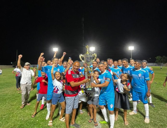 É CAMPEÃO!