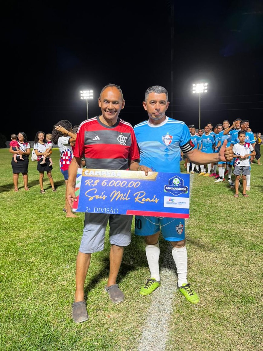 É CAMPEÃO!