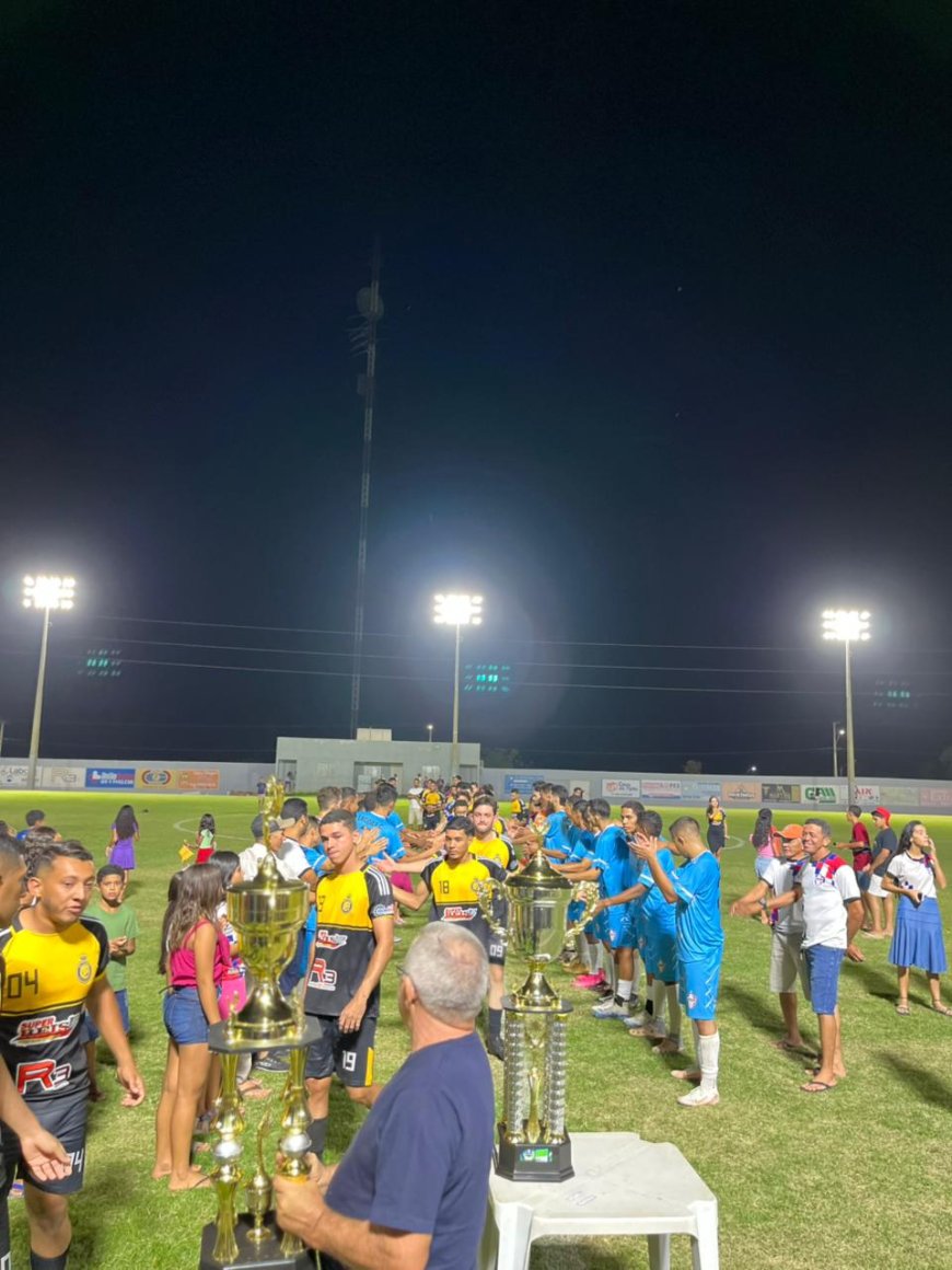 É CAMPEÃO!