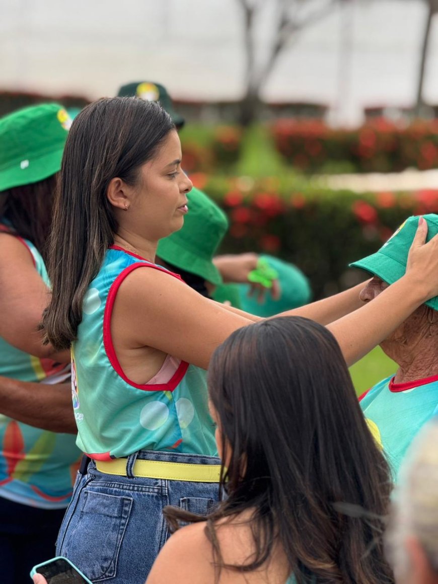 ALEGRIA QUE NÃO TEM IDADE: CARNAVAL DA MELHOR IDADE PROMOVE INTEGRAÇÃO E BEM-ESTAR