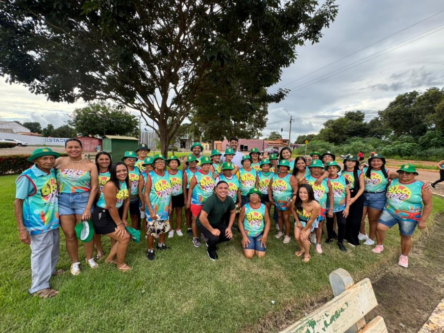 ALEGRIA QUE NÃO TEM IDADE: CARNAVAL DA MELHOR IDADE PROMOVE INTEGRAÇÃO E BEM-ESTAR