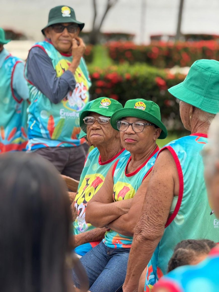 ALEGRIA QUE NÃO TEM IDADE: CARNAVAL DA MELHOR IDADE PROMOVE INTEGRAÇÃO E BEM-ESTAR